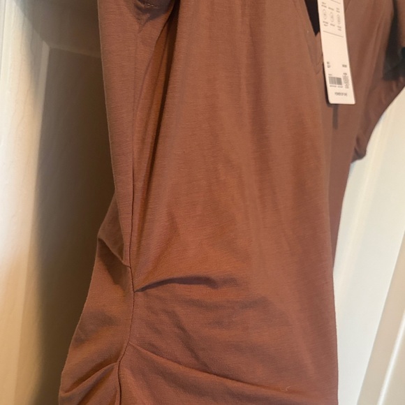 Athleta Short Sleeve V-Neck Top in Deep Brown - Picture 5 of 5